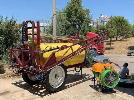 Опрыскиватель полевой прицепной MAMMOTH2000 (MOSH)